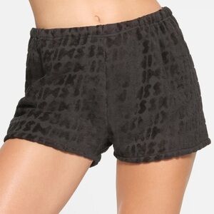 SKIMS Spa Terry Logo Shorts! Retail $58